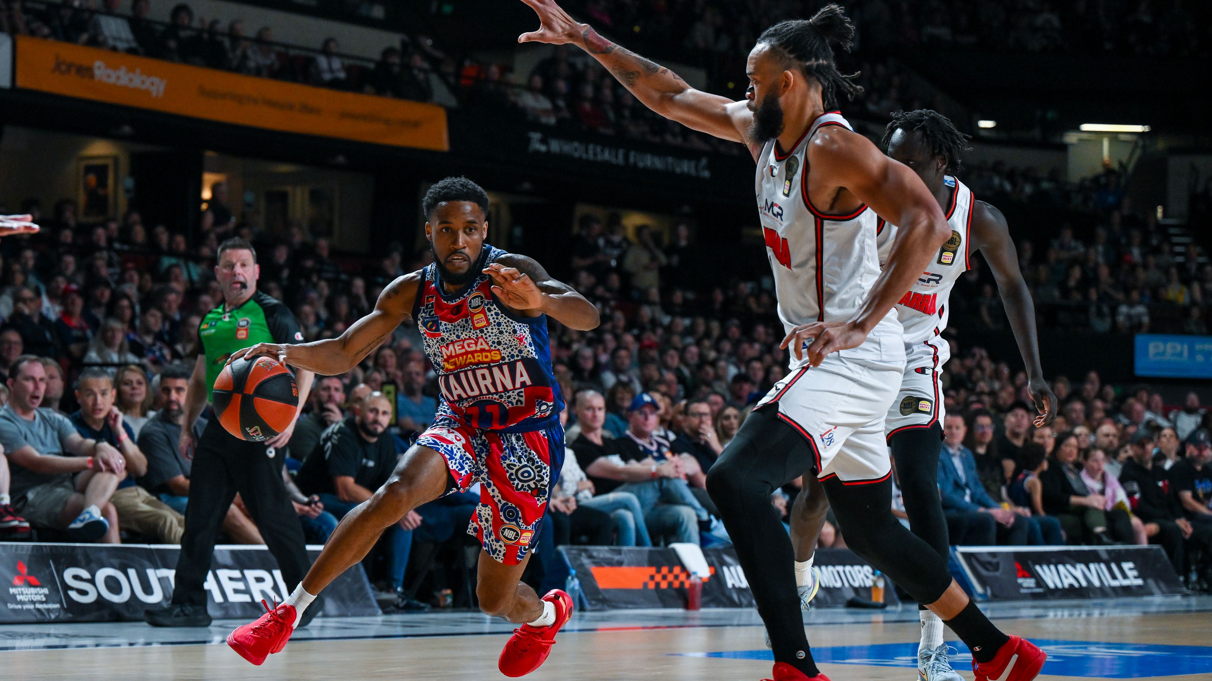 691ced3ca9e102a362b49b1f_GettyImages-2244562914 (1).jpg